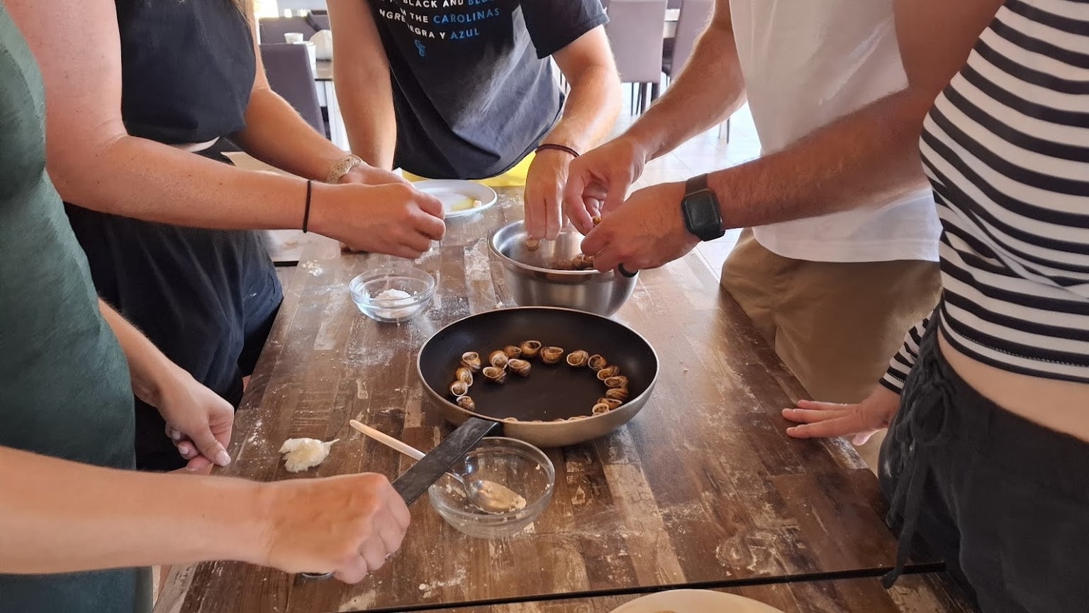 Guided culinary tour featuring local cuisine by Cretan Vioma in Heraklion