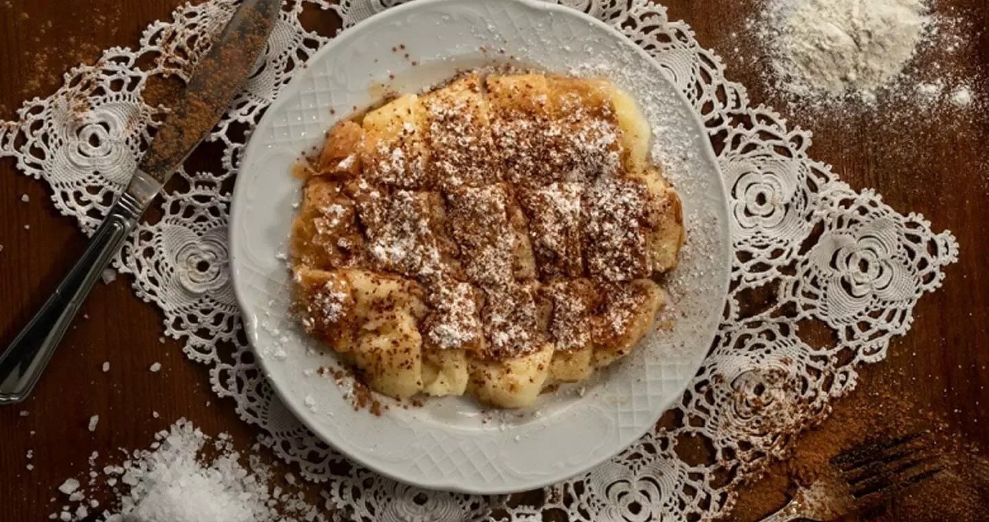 Phyllosophies: The best bougatsa of Crete and other...delights