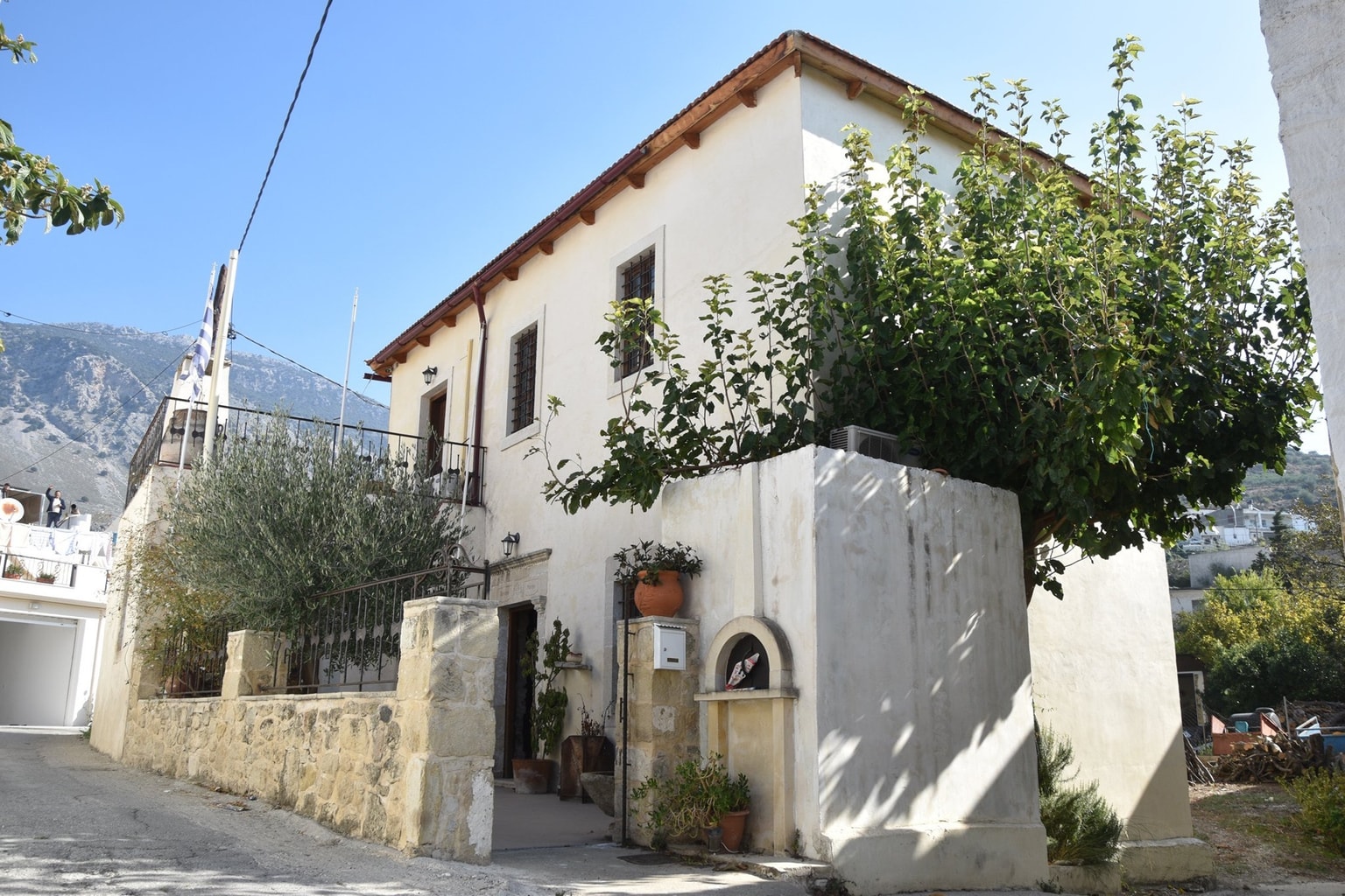 Λαογραφικό και Γεωλογικό Μουσείο Ζαρού