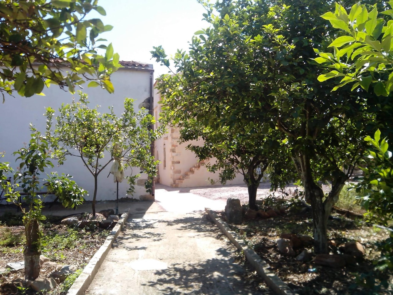 discover crete