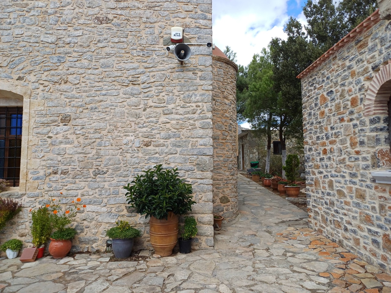 discover crete