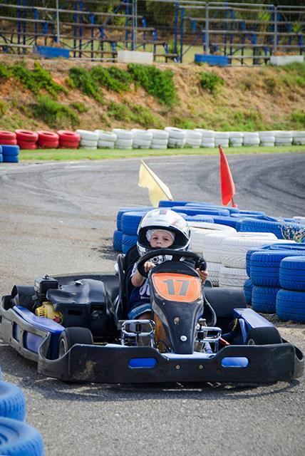 Go...karting με τα παιδιά σας