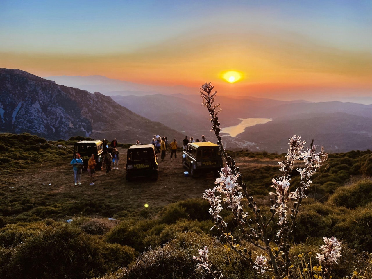 discover crete