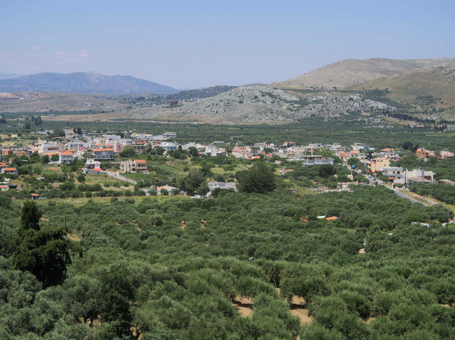 Kastelli: The Emerging Metropolis of Crete