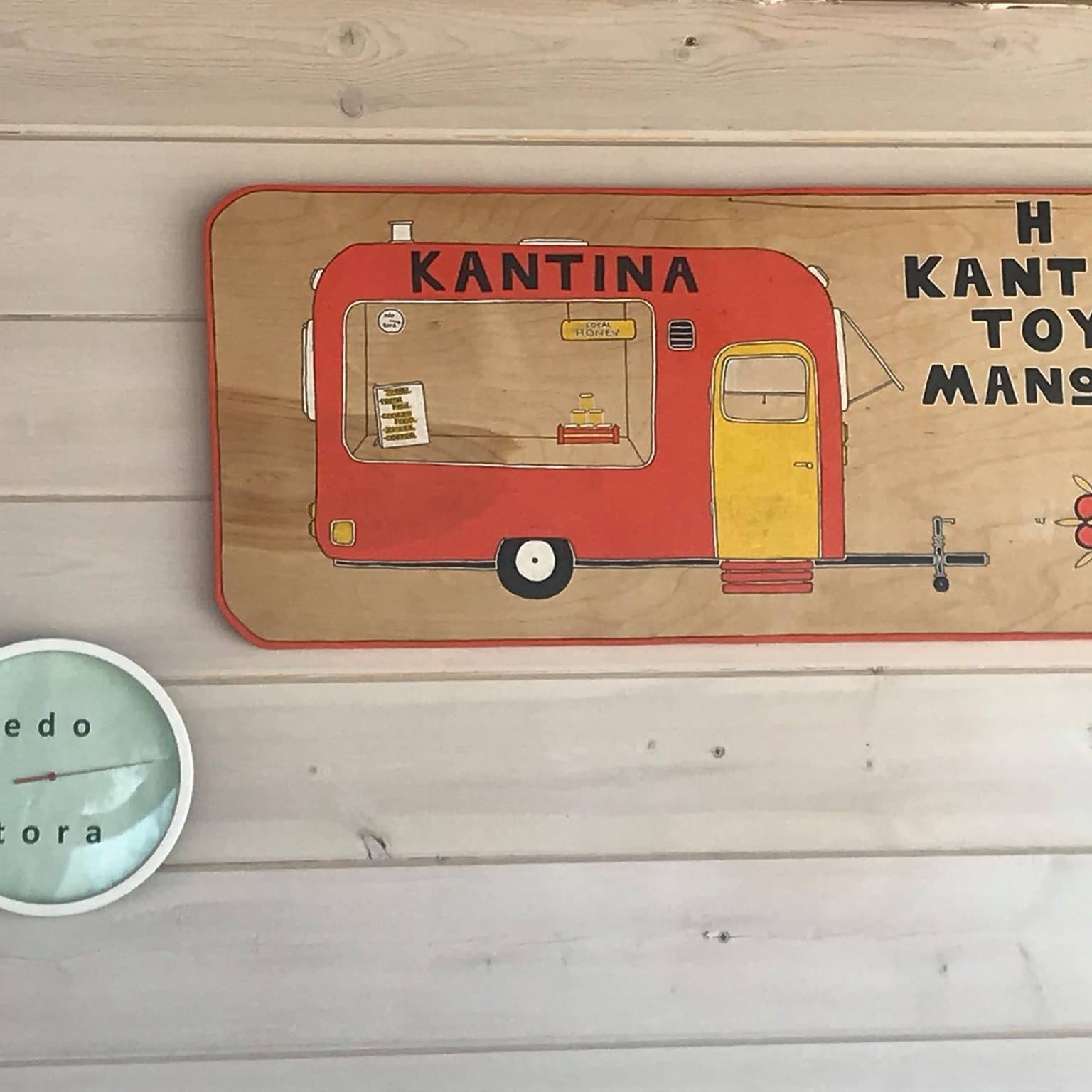 Καντίνα του Μανώλη: Ψάρια στη σχάρα στην παραλία Περιστερέ