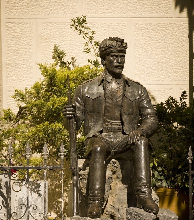 Christomichalis Xylouris Statue – A Tribute to the Brave Chieftain!