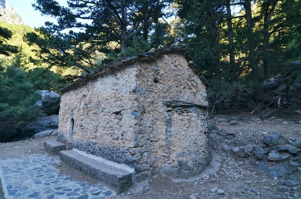 Agios Nikolaos Church in Samaria Gorge – A Picturesque Sanctuary